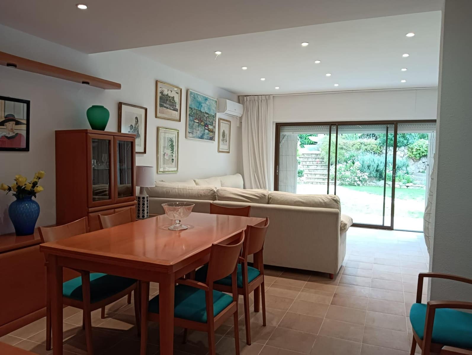 4 slaapkamer Appartement te huur in Sitges met zwembad - € 2.500 (Ref: 9778490)