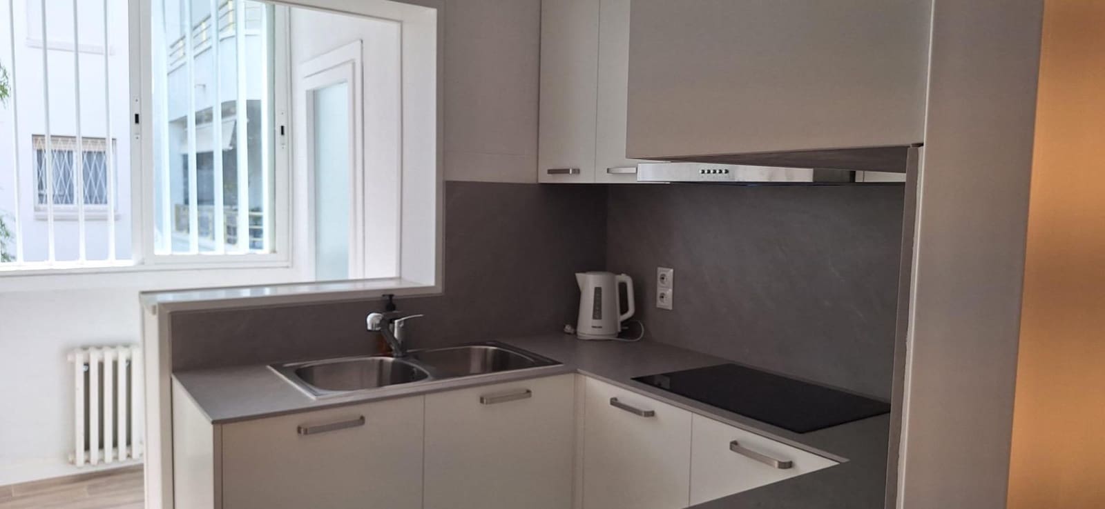 3 bedroom Flat for rent in Sitges with garage - € 3,000 (Ref: 9778491)