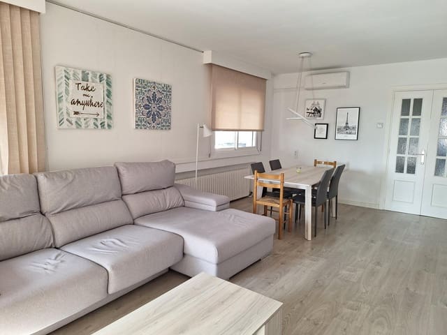 Piso de 3 habitaciones en Sitges en alquiler con garaje - 3.000 € (Ref: 9778491)