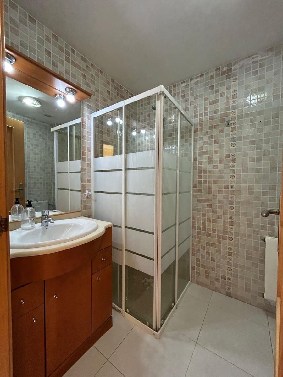 2 sovrum Lägenhet till salu i Calafell med garage - 168 000 € (Ref: 9778493)