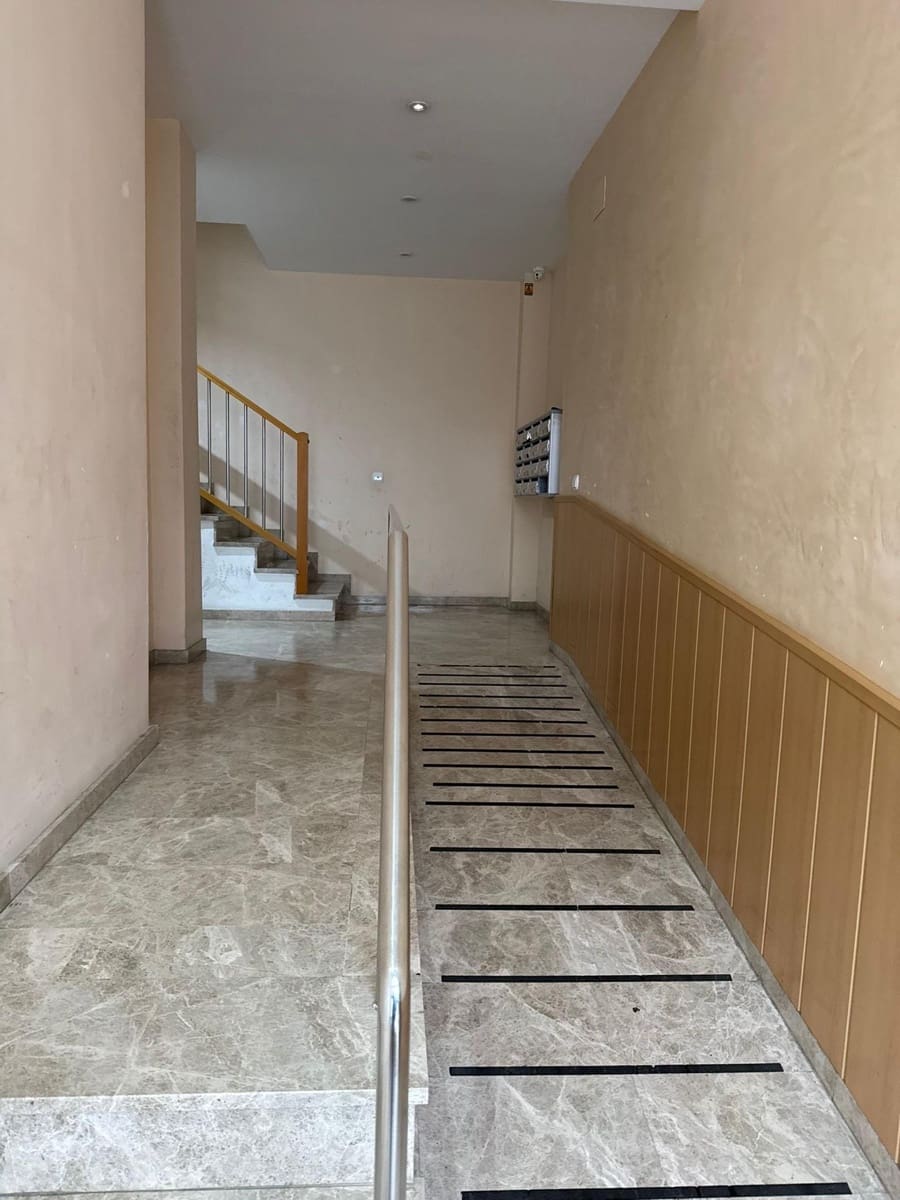 2 sovrum Lägenhet till salu i Calafell med garage - 168 000 € (Ref: 9778493)