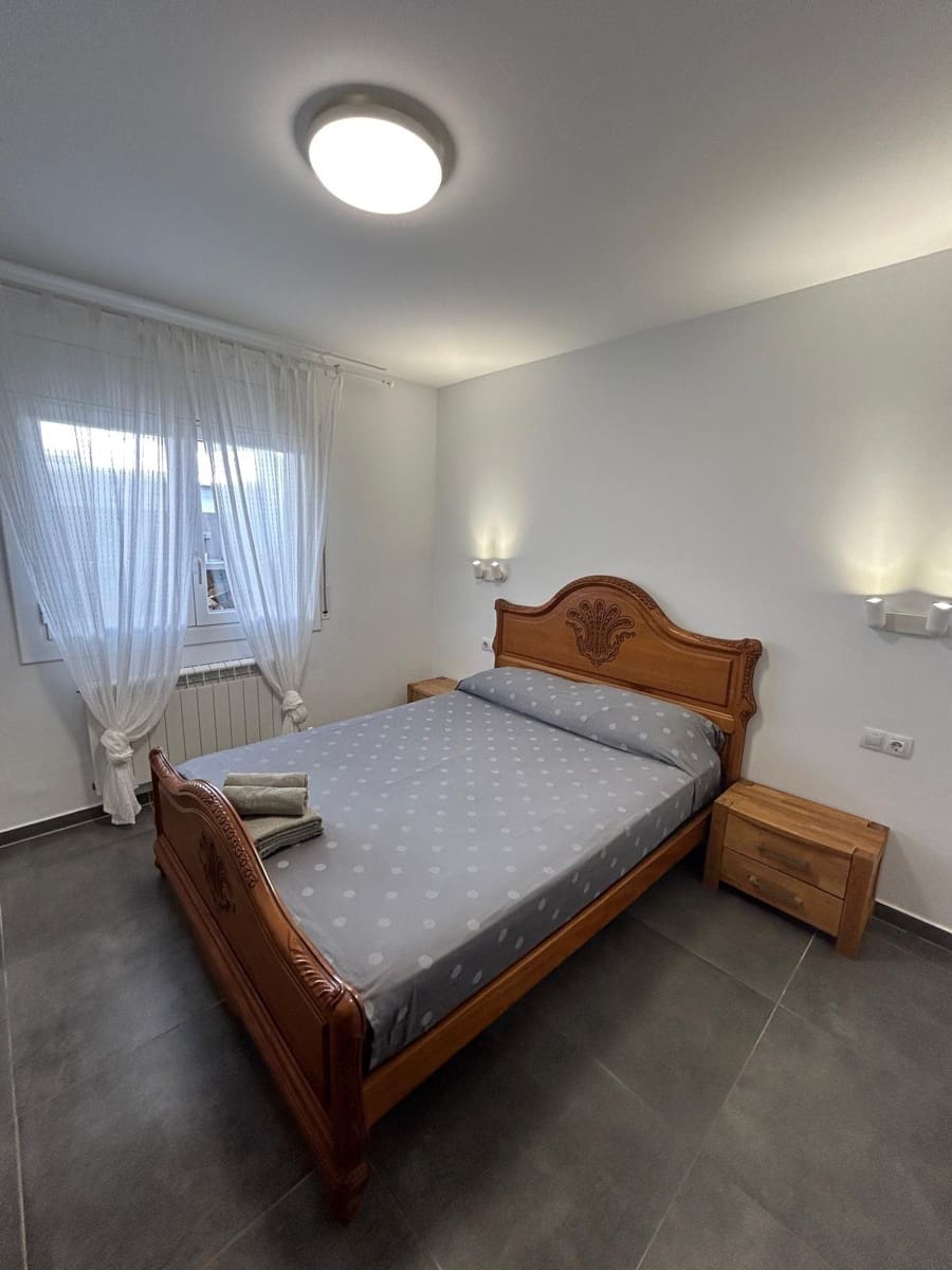 4 makuuhuone Huvila myytävänä paikassa Calafell mukana uima-altaan 
autotalli - 536 000 € (Ref: 9778494)