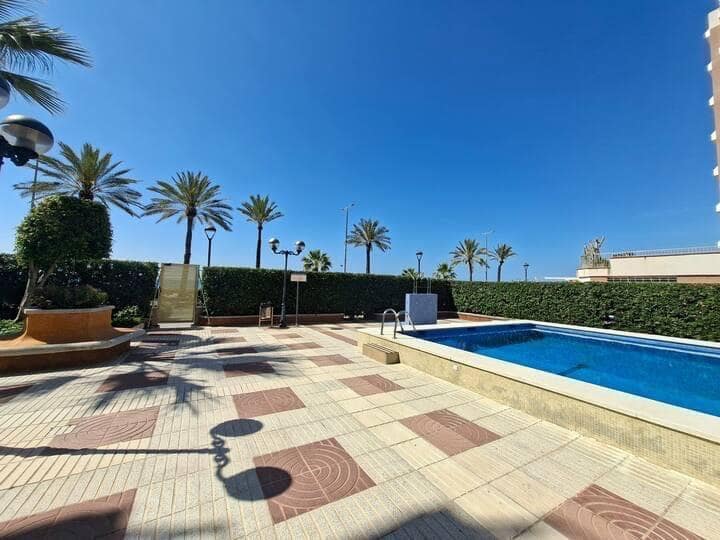 Piso de 3 habitaciones en Segur de Calafell en venta con piscina - 340.000 € (Ref: 9778497)