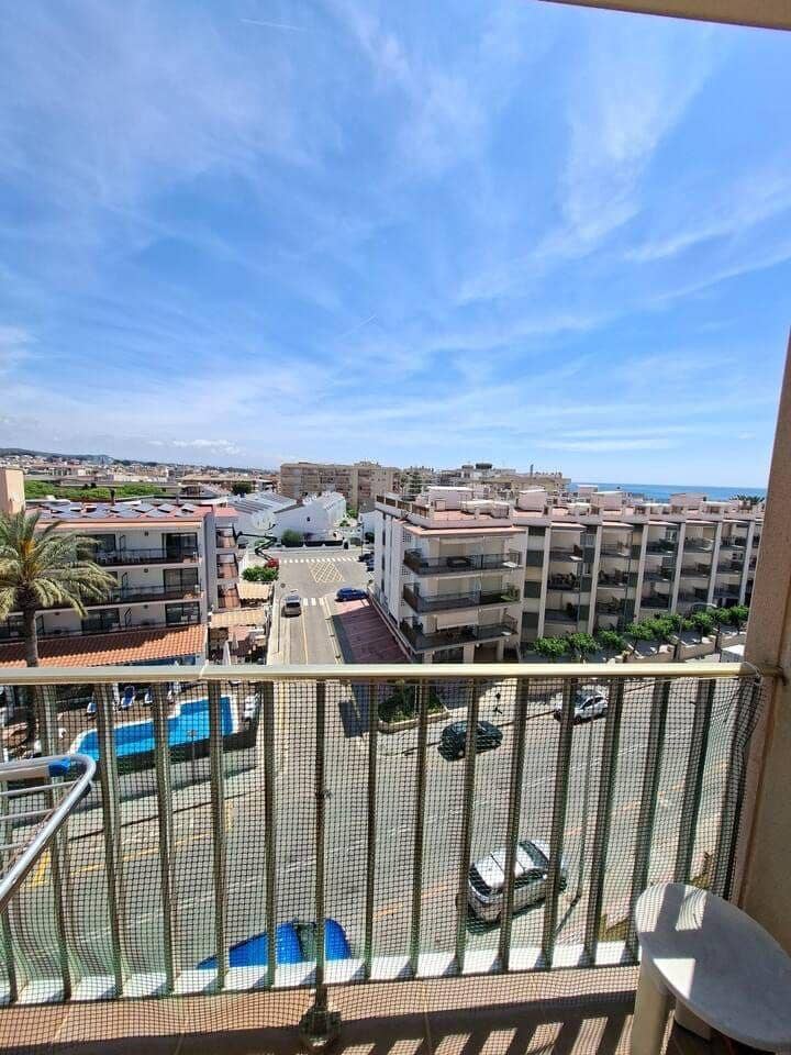 Piso de 3 habitaciones en Segur de Calafell en venta con piscina - 340.000 € (Ref: 9778497)