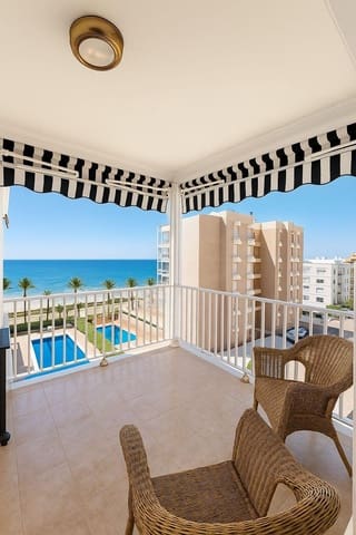 Piso de 3 habitaciones en Segur de Calafell, Calafell en venta con piscina - 340.000 € (Ref: 9778497)