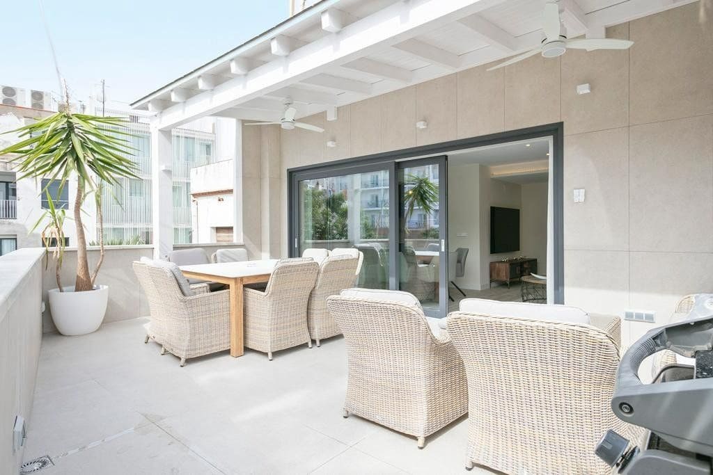 3 soveværelse Lejlighed til leje i Sitges - € 4.125 (Ref: 9778500)