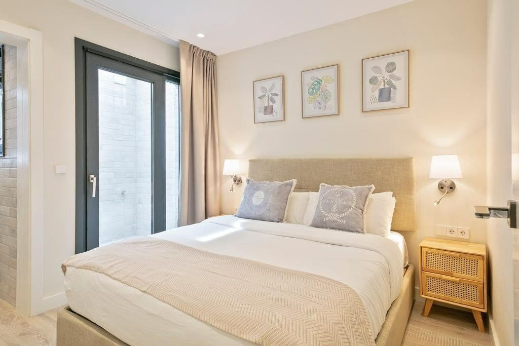 3 soveværelse Lejlighed til leje i Sitges - € 4.125 (Ref: 9778500)