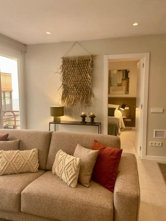 Appartement de 3 chambres à louer à Sitges - 2 750 € (Ref: 9778503)