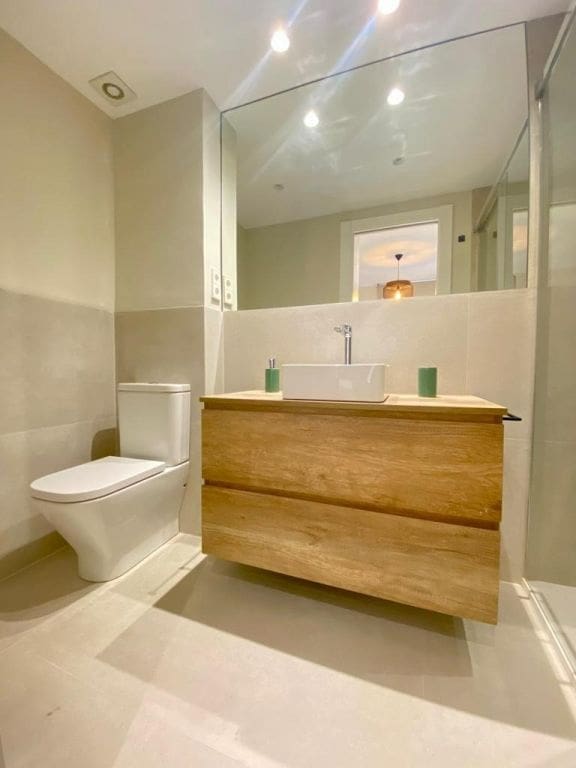 Appartement de 3 chambres à louer à Sitges - 2 750 € (Ref: 9778503)