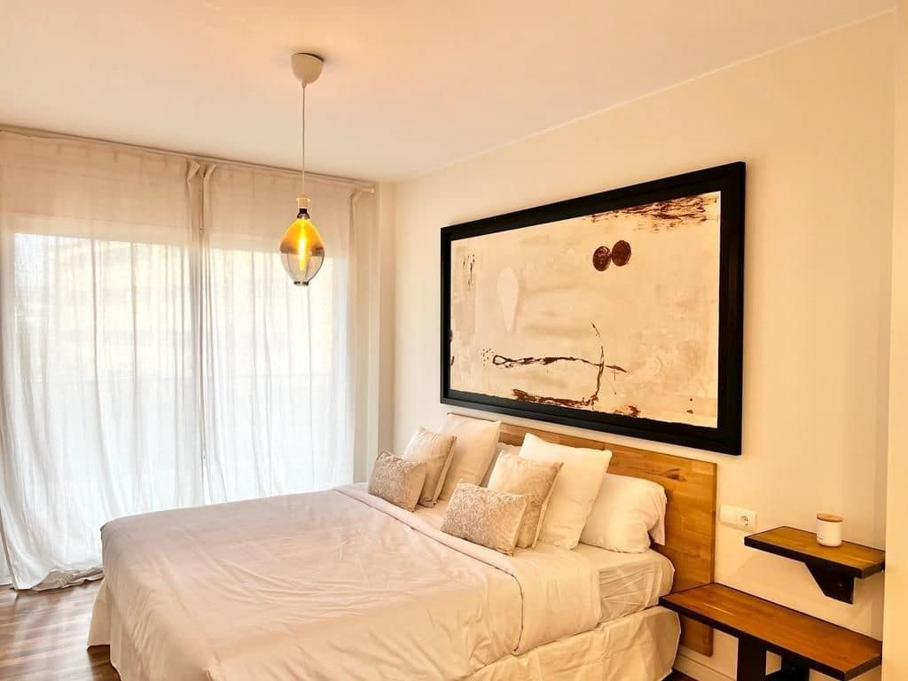 4 sypialnia Mieszkanie do wynajęcia w Sitges z basenem garażem - 3 850 € (Ref: 9778505)