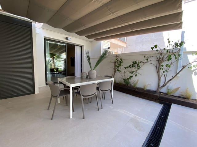 3 bedroom Flat for rent in Sitges - € 2,585 (Ref: 9778506)