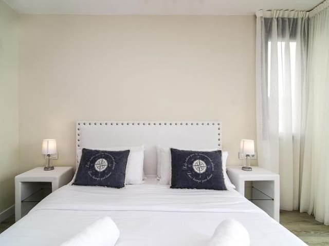 6 quarto Moradia para arrendar em Sitges com piscina garagem - 9 875 € (Ref: 9778507)