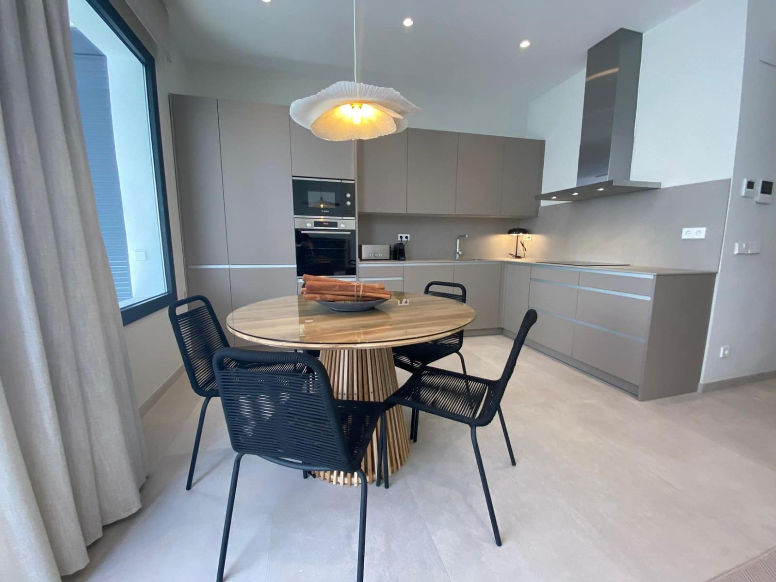 Apartamento Playa de 2 habitaciones en Sitges en alquiler - 3.850 € (Ref: 9778508)