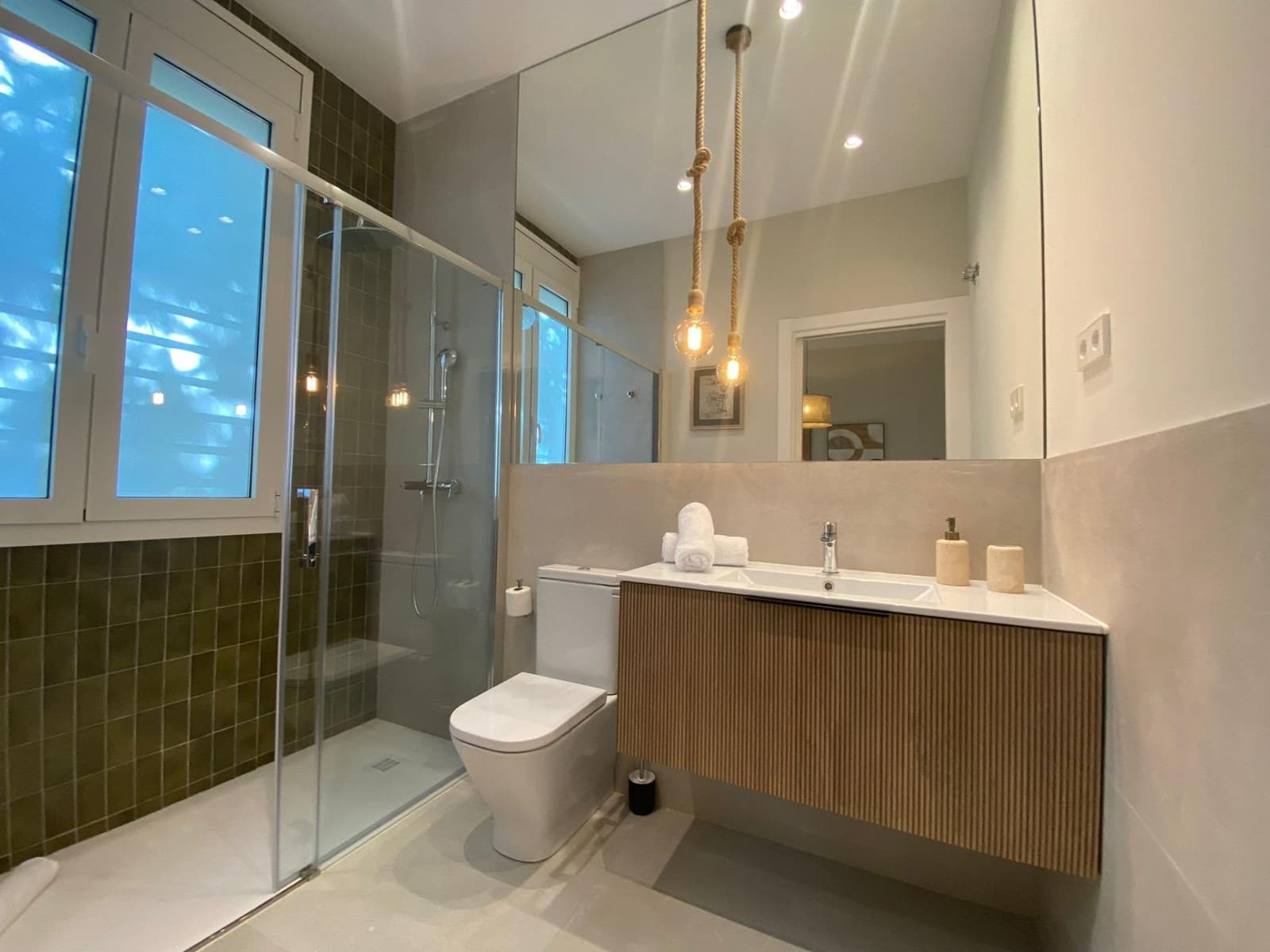 Apartamento Playa de 2 habitaciones en Sitges en alquiler - 3.850 € (Ref: 9778508)