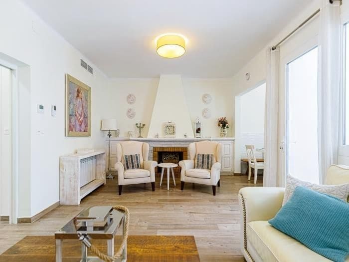 5 bedroom Apartment for rent in Sitges with pool - € 5,500 (Ref: 9778513)