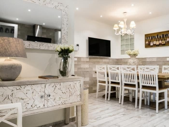 4 slaapkamer Flat te huur in Sitges - € 5.500 (Ref: 9778514)