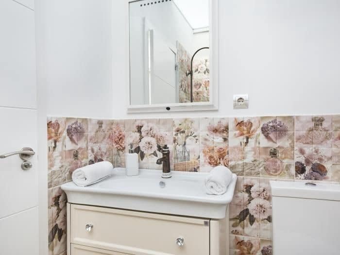 4 bedroom Apartment for rent in Sitges - € 4,950 (Ref: 9778515)