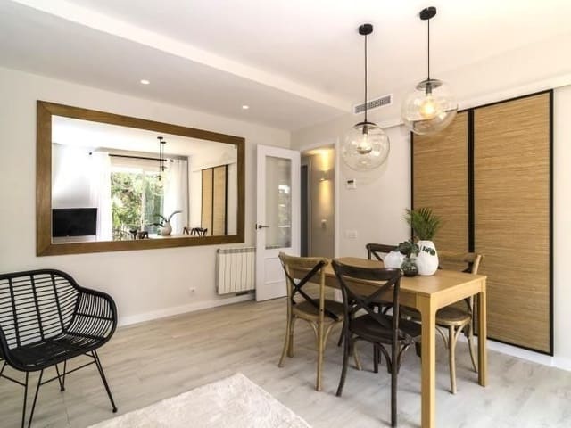 4 slaapkamer Appartement te huur in Sitges - € 2.750 (Ref: 9778516)