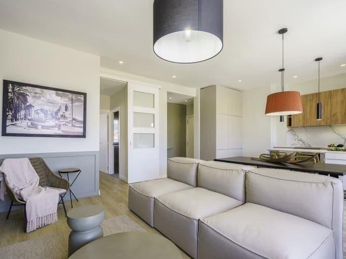 2 bedroom Penthouse for rent in Sitges with garage - € 3,575 (Ref: 9778517)