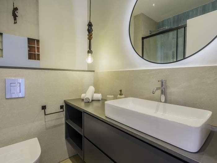 2 bedroom Penthouse for rent in Sitges with garage - € 3,575 (Ref: 9778517)