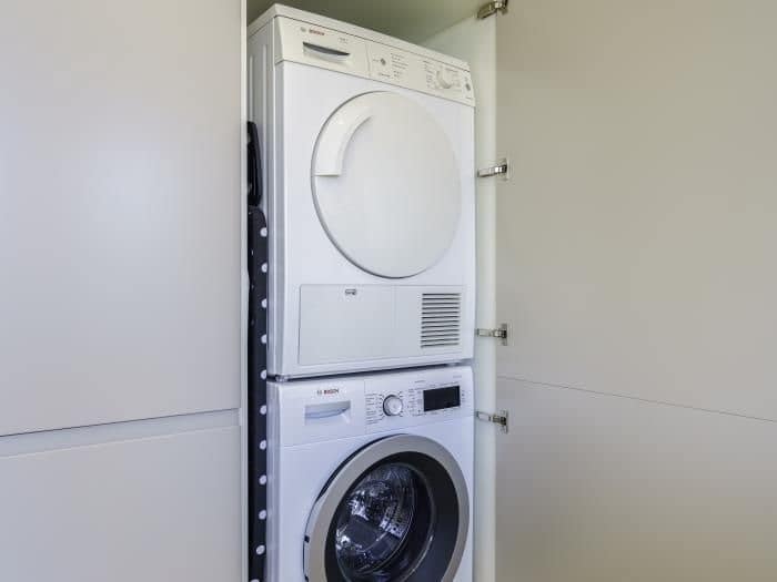 2 bedroom Penthouse for rent in Sitges with garage - € 3,575 (Ref: 9778517)