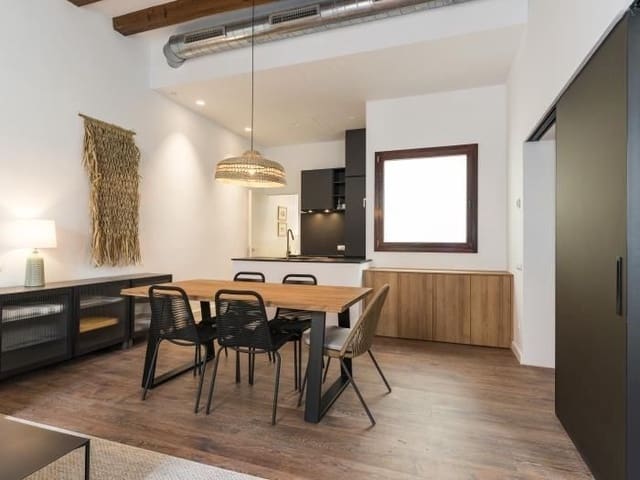 6 soveværelse Lejlighed til leje i Sitges - € 3.000 (Ref: 9778518)