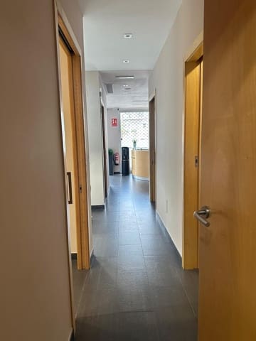 Erhverv til leje i Sitges - € 1.600 (Ref: 9827155)