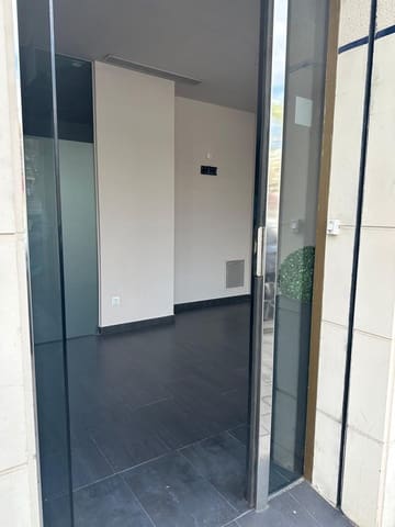 Erhverv til leje i Sitges - € 1.600 (Ref: 9827155)