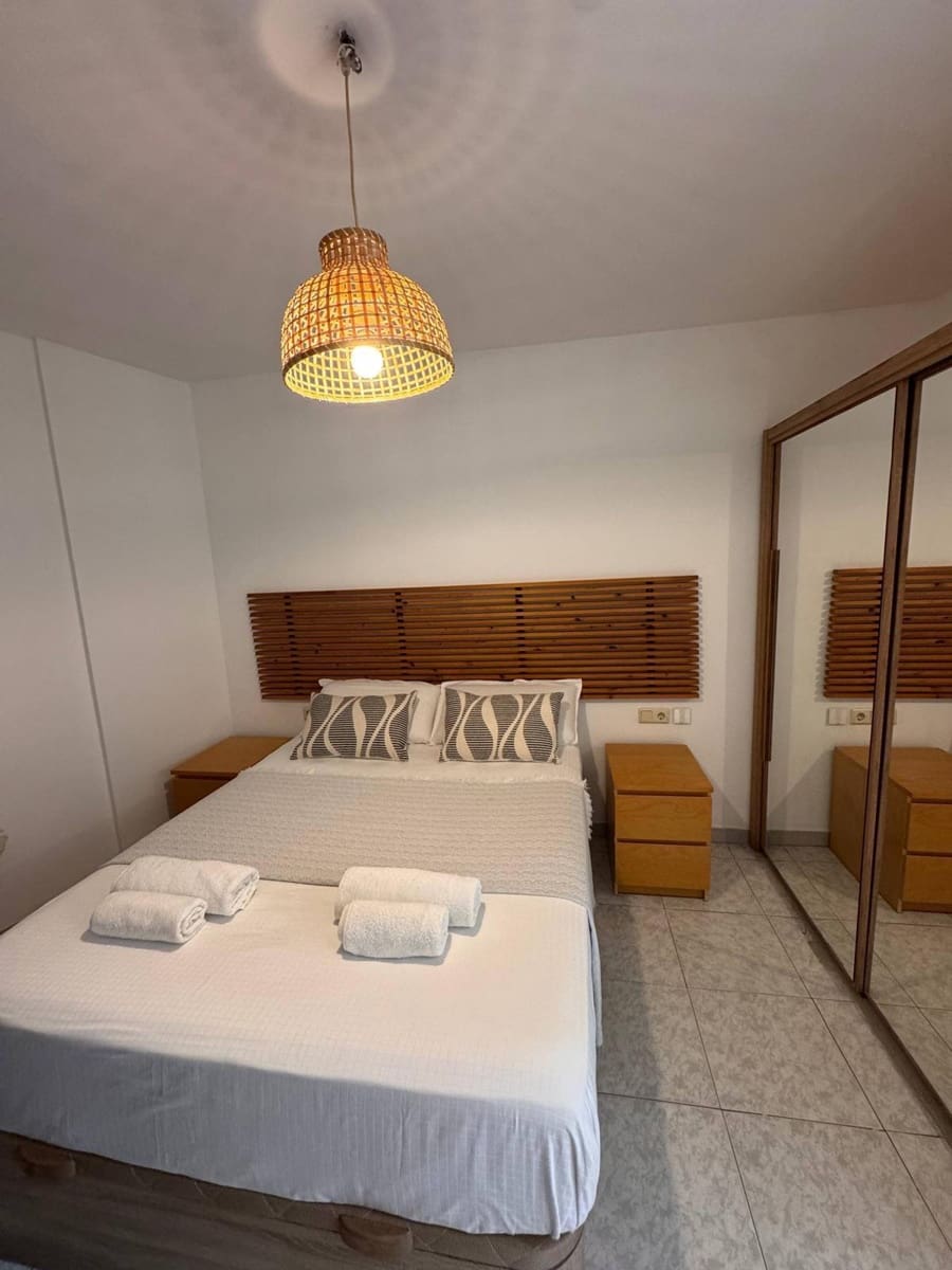 2 bedroom Flat for rent in Sitges - € 1,400 (Ref: 9846196)