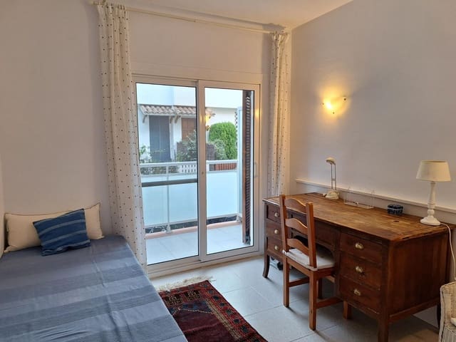 2 soverom Leilighet til leie i Sitges - € 1 400 (Ref: 9851720)