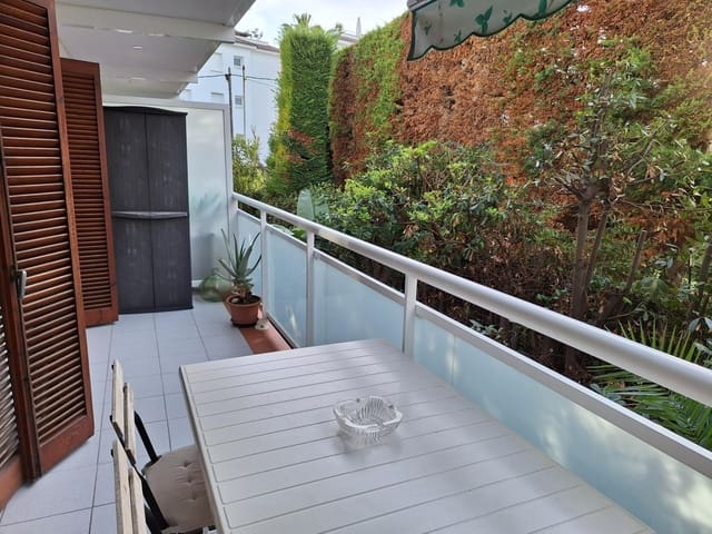 2 soverom Leilighet til leie i Sitges - € 1 400 (Ref: 9851720)