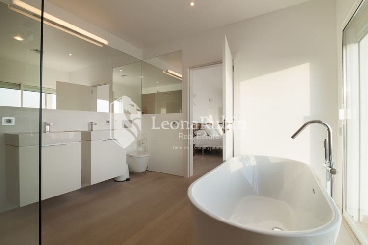 4 soverom Villa til salgs i Roque del Conde med svømmebasseng - € 2 395 000 (Ref: 6791599)