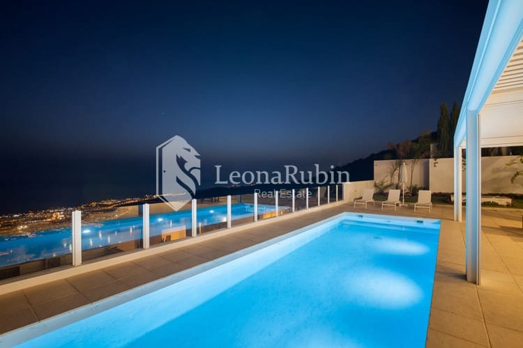 4 soverom Villa til salgs i Roque del Conde med svømmebasseng - € 2 395 000 (Ref: 6791599)