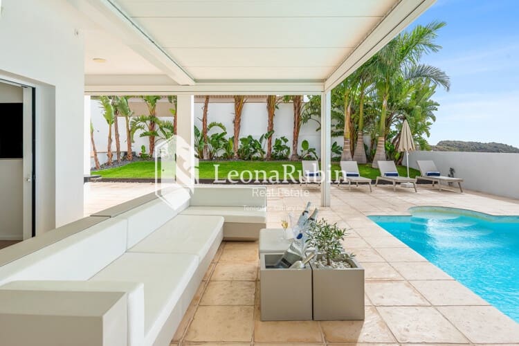 4 soverom Villa til salgs i Roque del Conde med svømmebasseng - € 2 395 000 (Ref: 6791599)