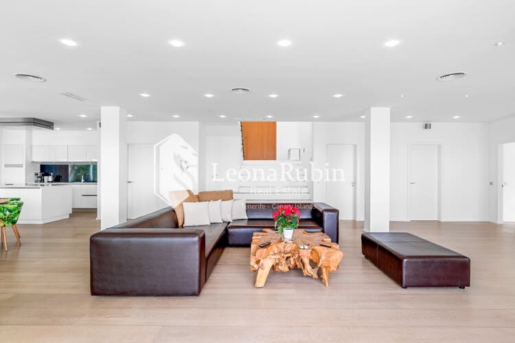 4 soverom Villa til salgs i Roque del Conde med svømmebasseng - € 2 395 000 (Ref: 6791599)