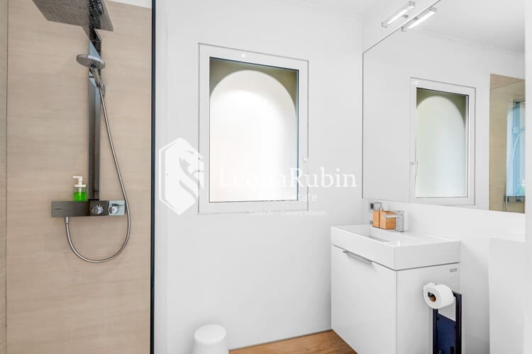 4 soverom Villa til salgs i Roque del Conde med svømmebasseng - € 2 395 000 (Ref: 6791599)