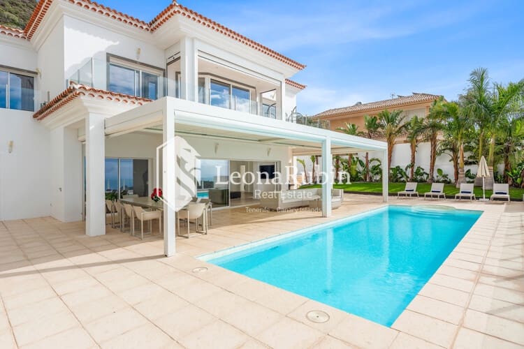 4 soverom Villa til salgs i Roque del Conde med svømmebasseng - € 2 395 000 (Ref: 6791599)