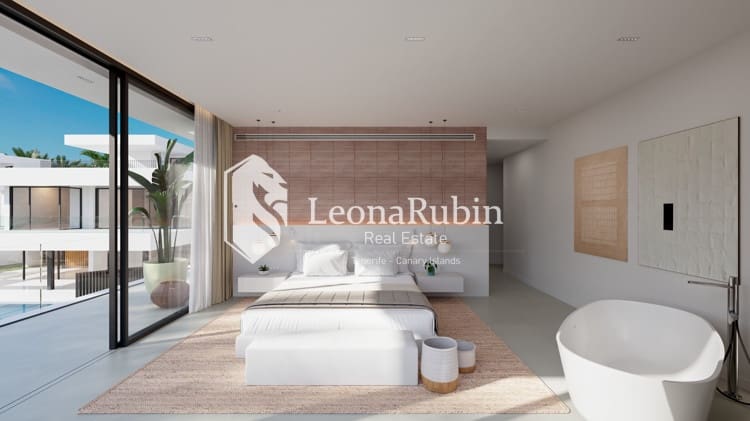 4 soveværelse Villa til salg i Los Cristianos med swimmingpool garage - € 2.890.000 (Ref: 8416693)