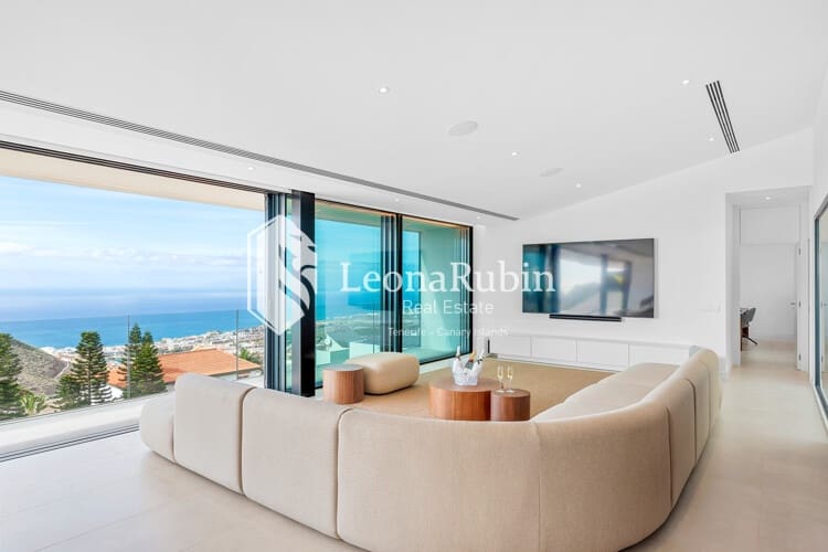 4 quarto Moradia para venda em Roque del Conde com piscina garagem - 3 390 000 € (Ref: 8416694)