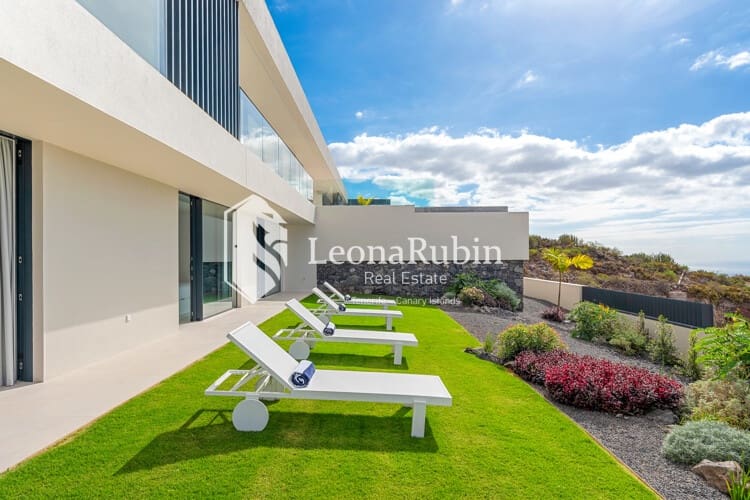 4 quarto Moradia para venda em Roque del Conde com piscina garagem - 3 390 000 € (Ref: 8416694)