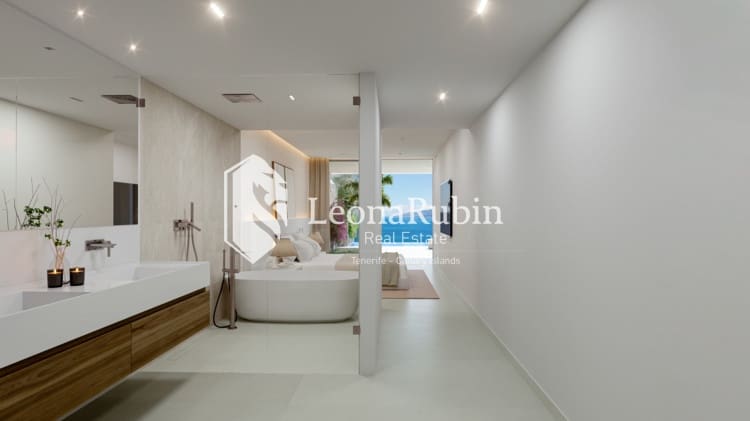 3 soverom Leilighet til salgs i Los Gigantes med svømmebasseng garasje - € 1 795 000 (Ref: 8772665)