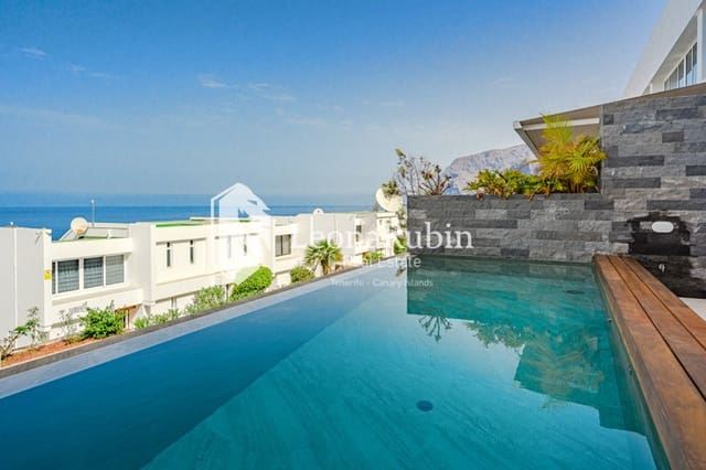 2 bedroom Flat for sale in Los Gigantes, Santiago del Teide with pool garage - € 895,000 (Ref: 8973431)