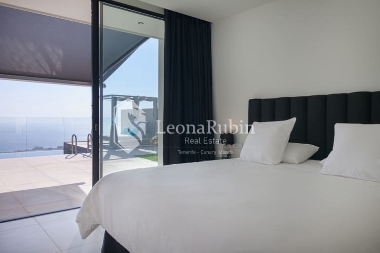 4 soveværelse Villa til salg i Roque del Conde med swimmingpool garage - € 2.995.000 (Ref: 9084405)