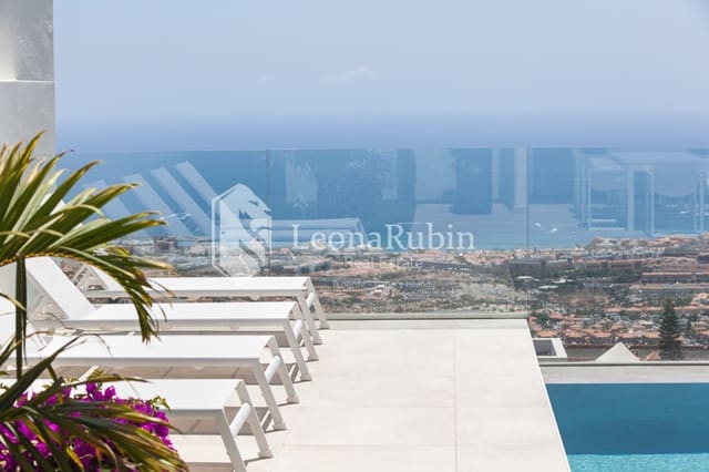 4 soveværelse Villa til salg i Roque del Conde, Adeje med swimmingpool garage - € 2.995.000 (Ref: 9084405)