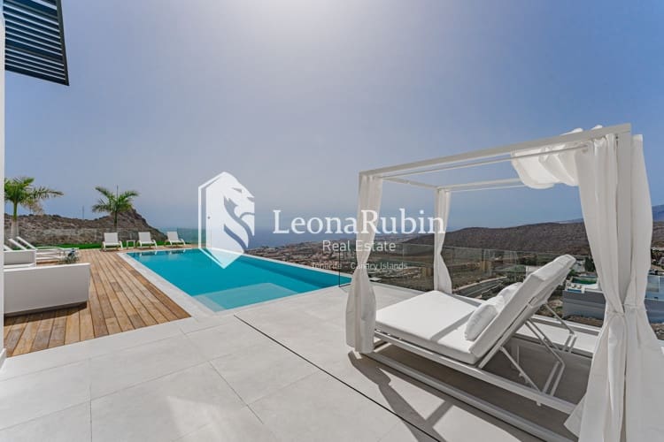 4 soveværelse Villa til salg i Roque del Conde med swimmingpool garage - € 2.775.000 (Ref: 9084408)
