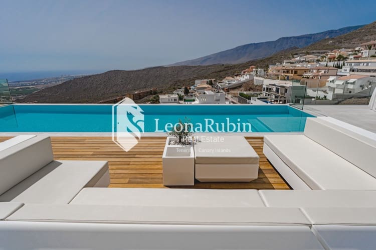 4 soveværelse Villa til salg i Roque del Conde med swimmingpool garage - € 2.775.000 (Ref: 9084408)