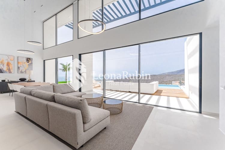 4 soveværelse Villa til salg i Roque del Conde med swimmingpool garage - € 2.775.000 (Ref: 9084408)