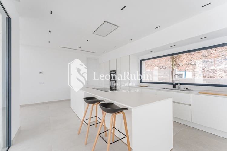 4 soveværelse Villa til salg i Roque del Conde med swimmingpool garage - € 2.775.000 (Ref: 9084408)