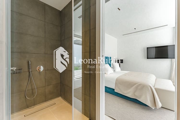 4 soveværelse Villa til salg i Roque del Conde med swimmingpool garage - € 2.775.000 (Ref: 9084408)