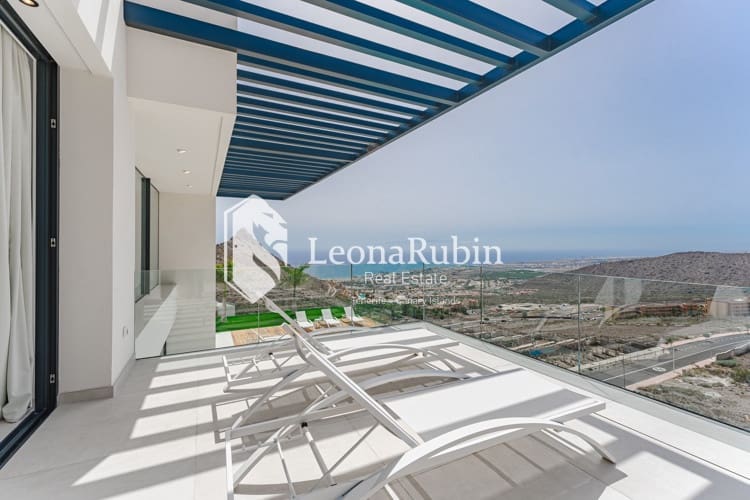 4 soveværelse Villa til salg i Roque del Conde med swimmingpool garage - € 2.775.000 (Ref: 9084408)